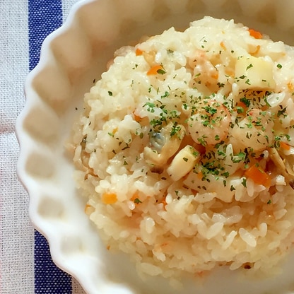 炊飯器にお任せ♫お手軽シーフードピラフ